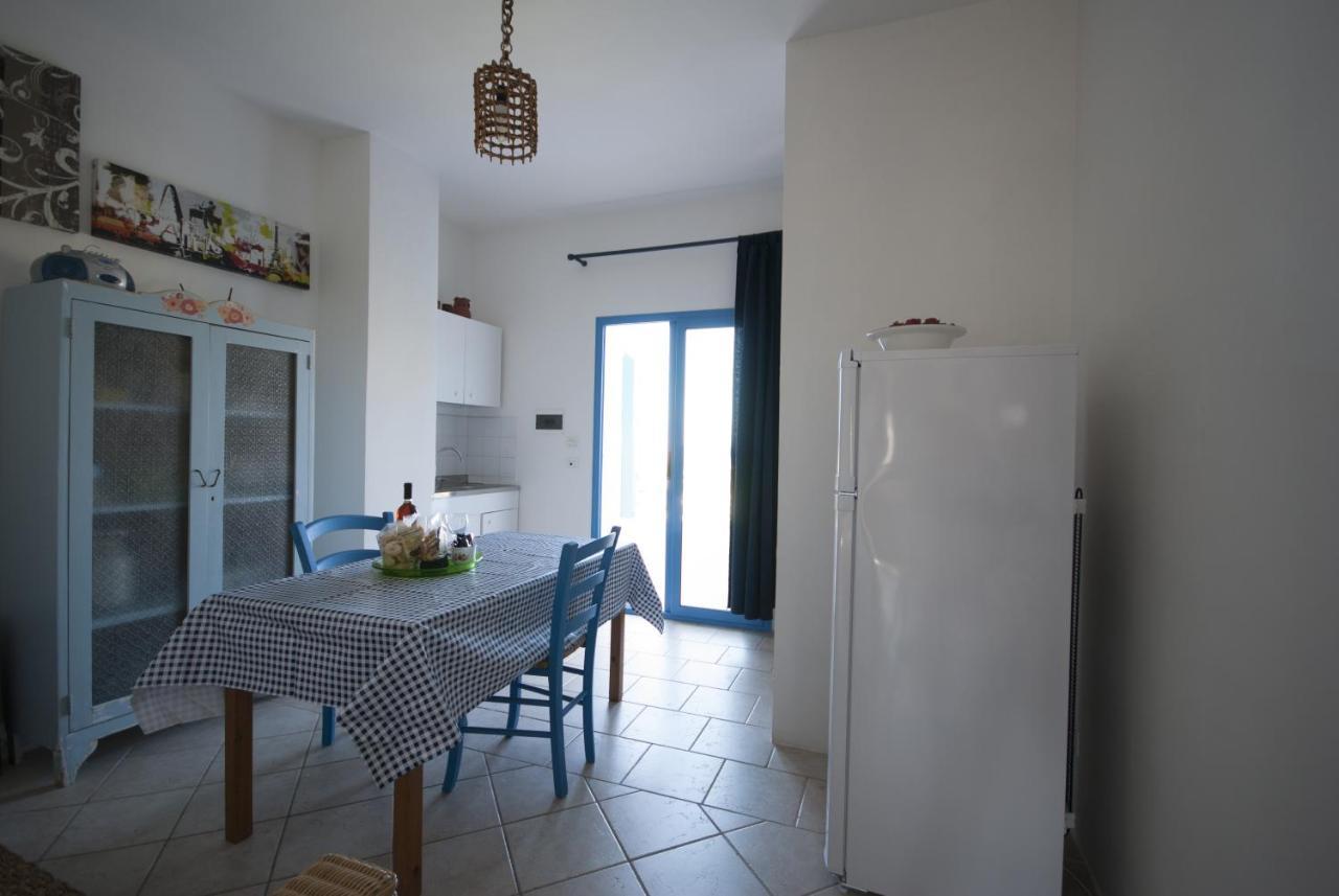 Villa Flora Studios & Apartments Conca Specchiulla Bagian luar foto